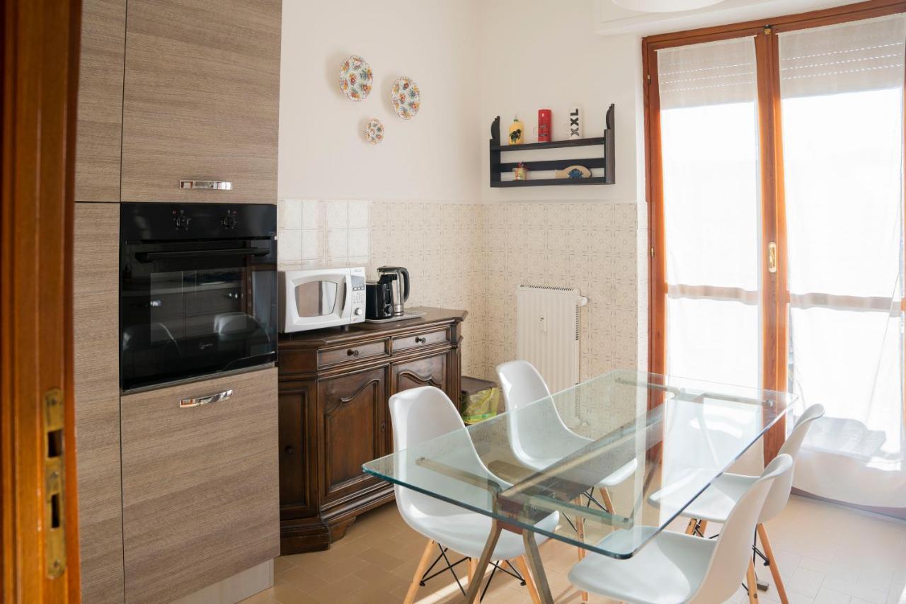Casa Panorama: Seaview Retreat near Chiavari Center with Free Parking Apartment Exterior photo