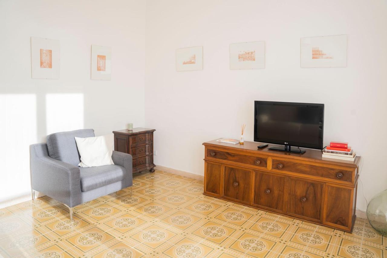 Casa Panorama: Seaview Retreat near Chiavari Center with Free Parking Apartment Exterior photo
