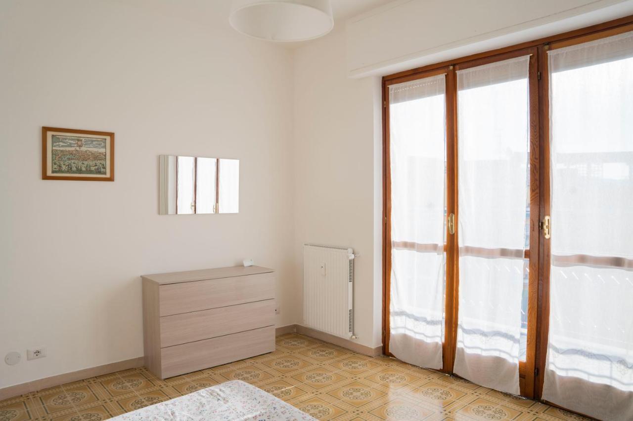 Casa Panorama: Seaview Retreat near Chiavari Center with Free Parking Apartment Exterior photo